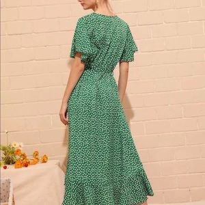 medium green dress